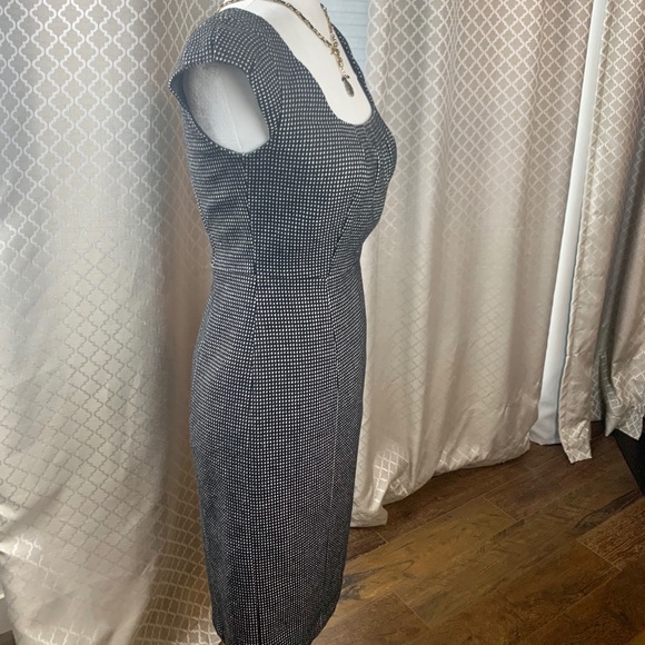 Banana Republic Black/White Houndstooth Wool Dress - Picture 2 of 5